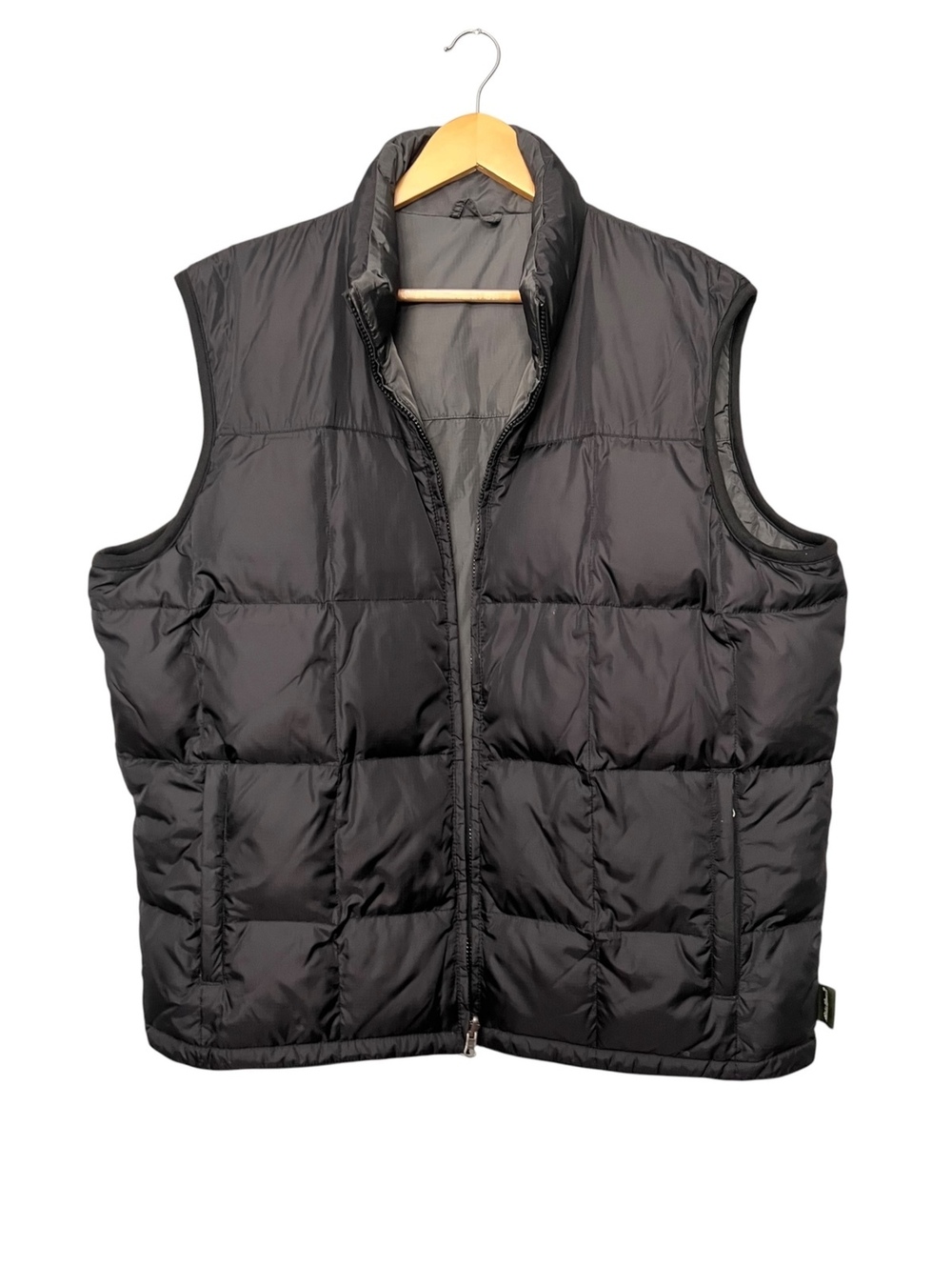 Eddie Bauer Puffer Vest Mens XL Black Down Filled Ripstop Nylon Quilted Full Zip